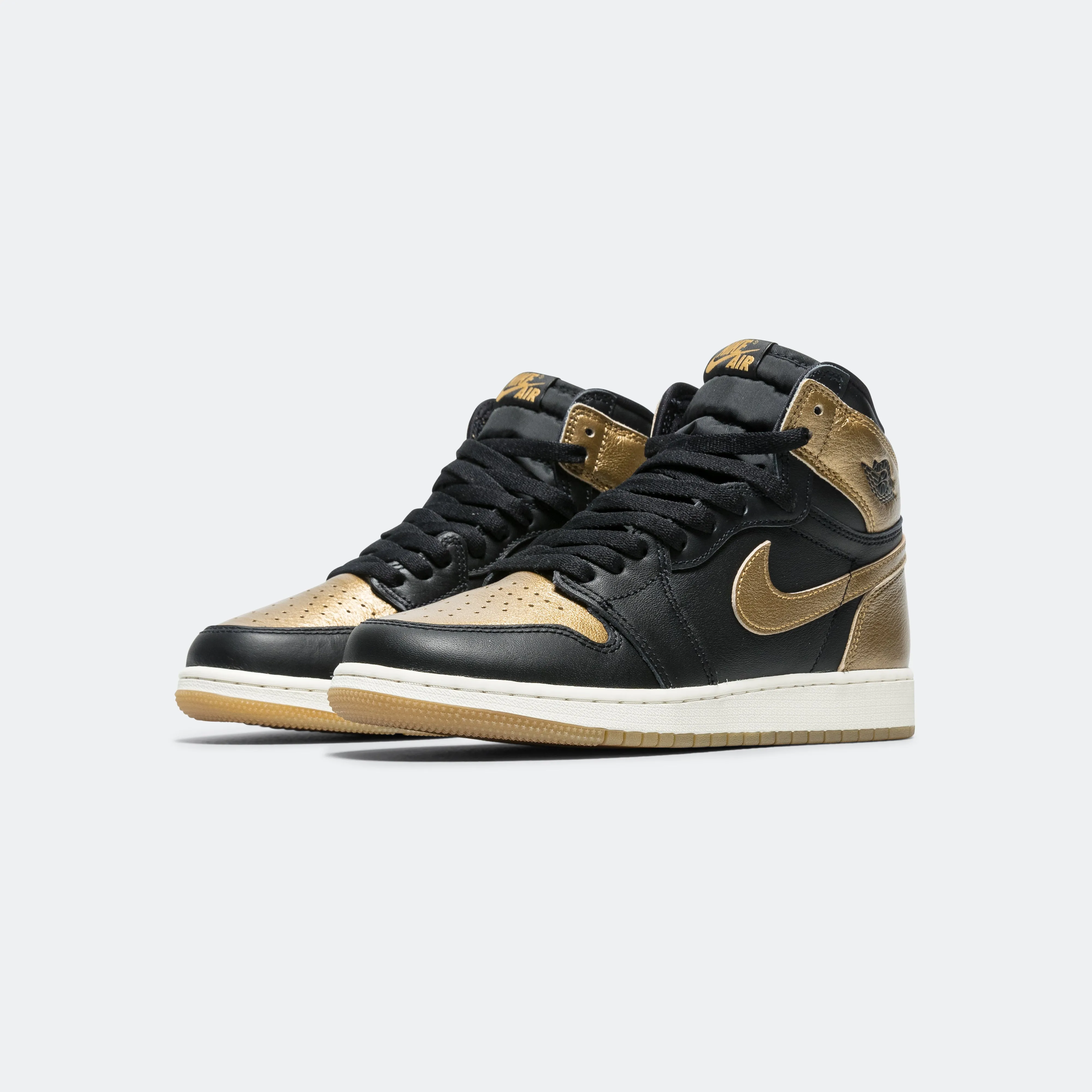 Air Jordan 1 Retro High OG (GS) - Black/Metallic Gold-Sail