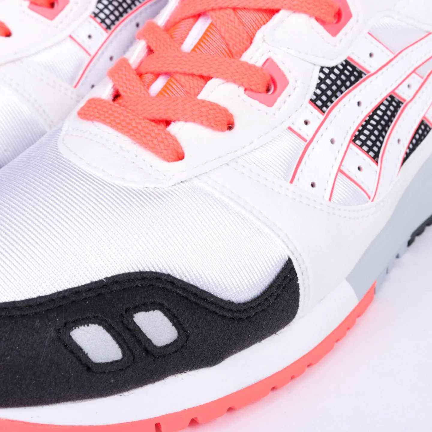 ASICS GEL-LYTE III OG WHITE / FLASH CORAL